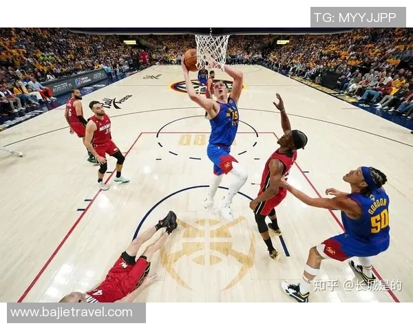 卡里斯勒韦尔的篮球之路与个人成长故事探讨