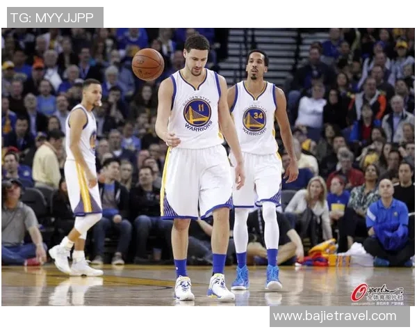 小牛队对阵勇士库里狂砍51分展现超级巨星风采 小牛队对阵勇士库里狂砍51分展现超级巨星风采