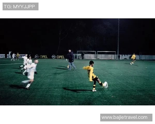 穆西亚拉的崛起之路:从青训天才到世界足球新星的蜕变与挑战 穆西亚拉的崛起之路:从青训天才到世界足球新星的蜕变与挑战