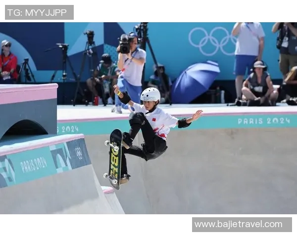 重庆滑板队团队协作的独特优势与其他队伍的深度对比分析 重庆滑板队团队协作的独特优势与其他队伍的深度对比分析